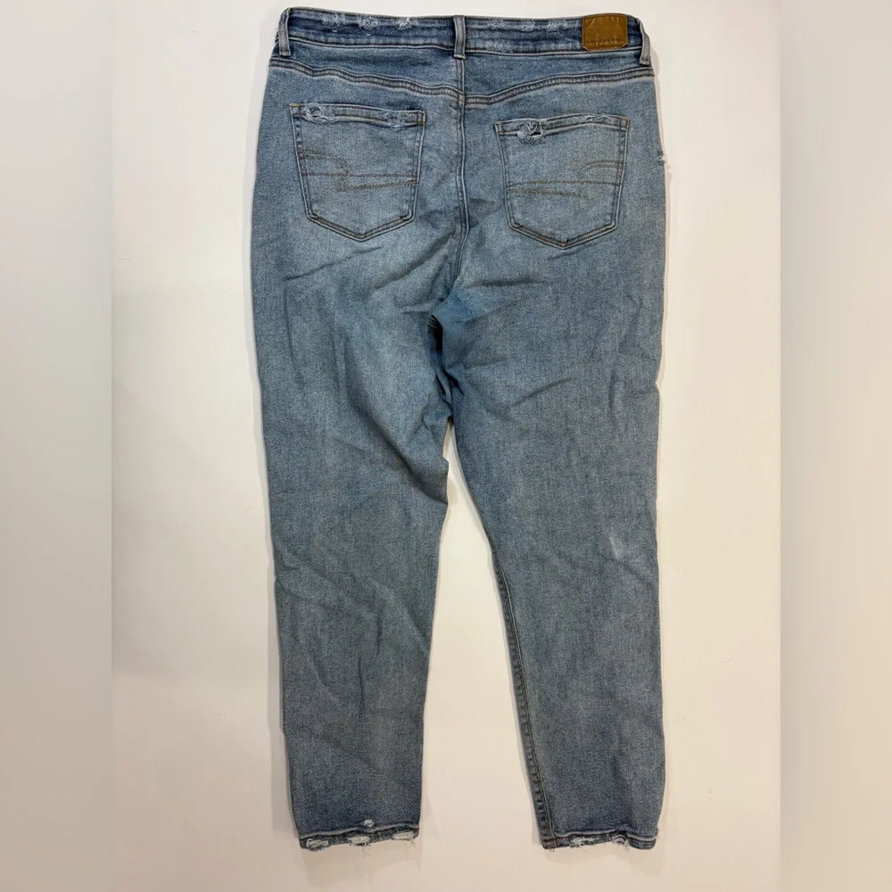 American Eagle Outfitters Stretch Mom Jean